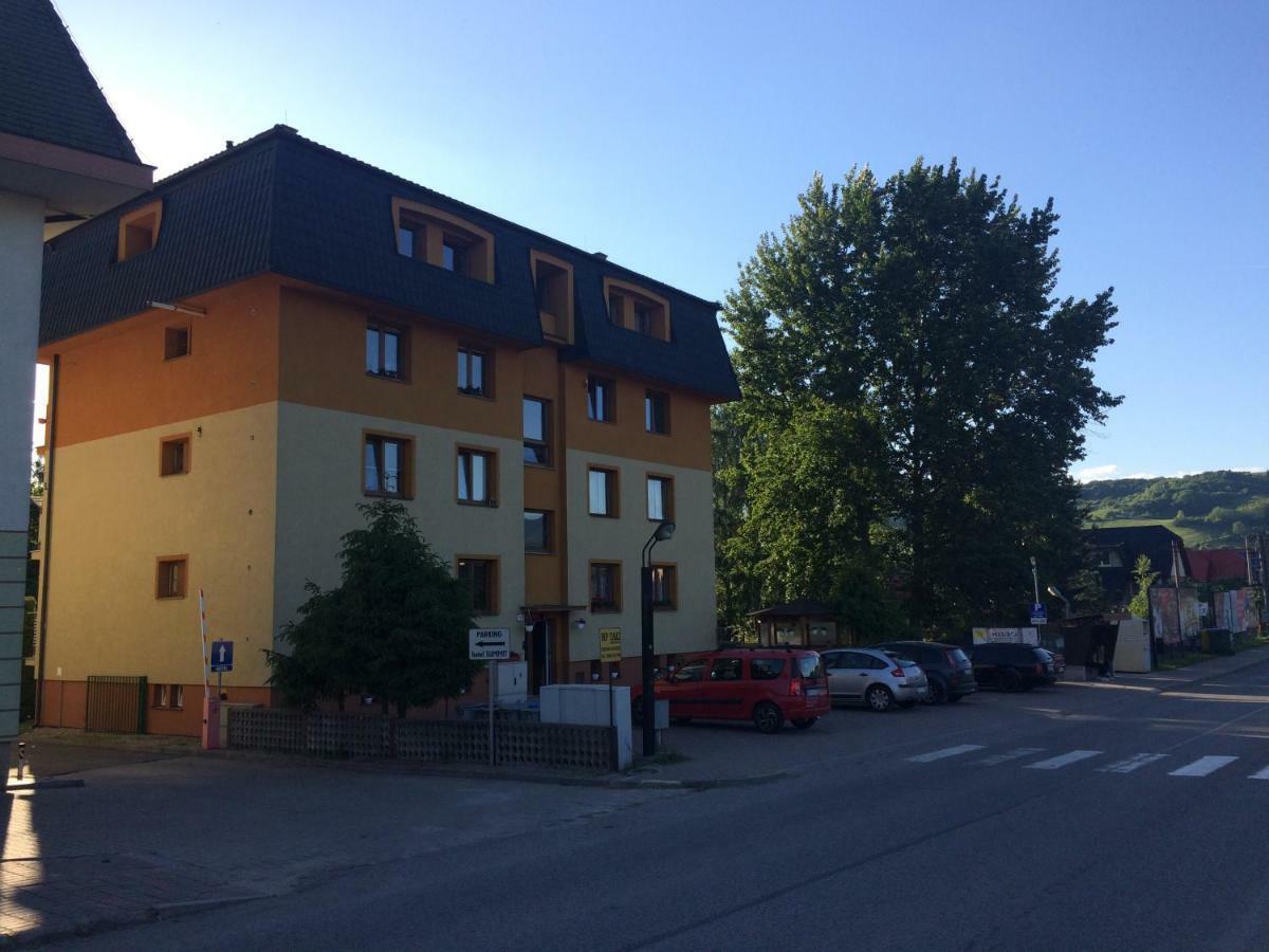 Beska Apartment Besenova Bagian luar foto